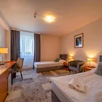 Hotell Nova Centrum 4*
