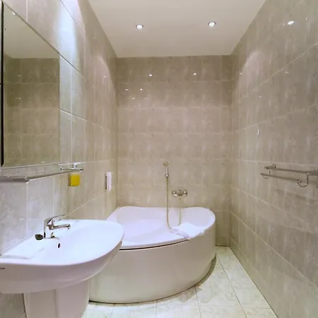 Nova Centrum 4* Radom