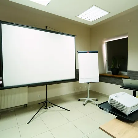 Nova Centrum Hotel 4*